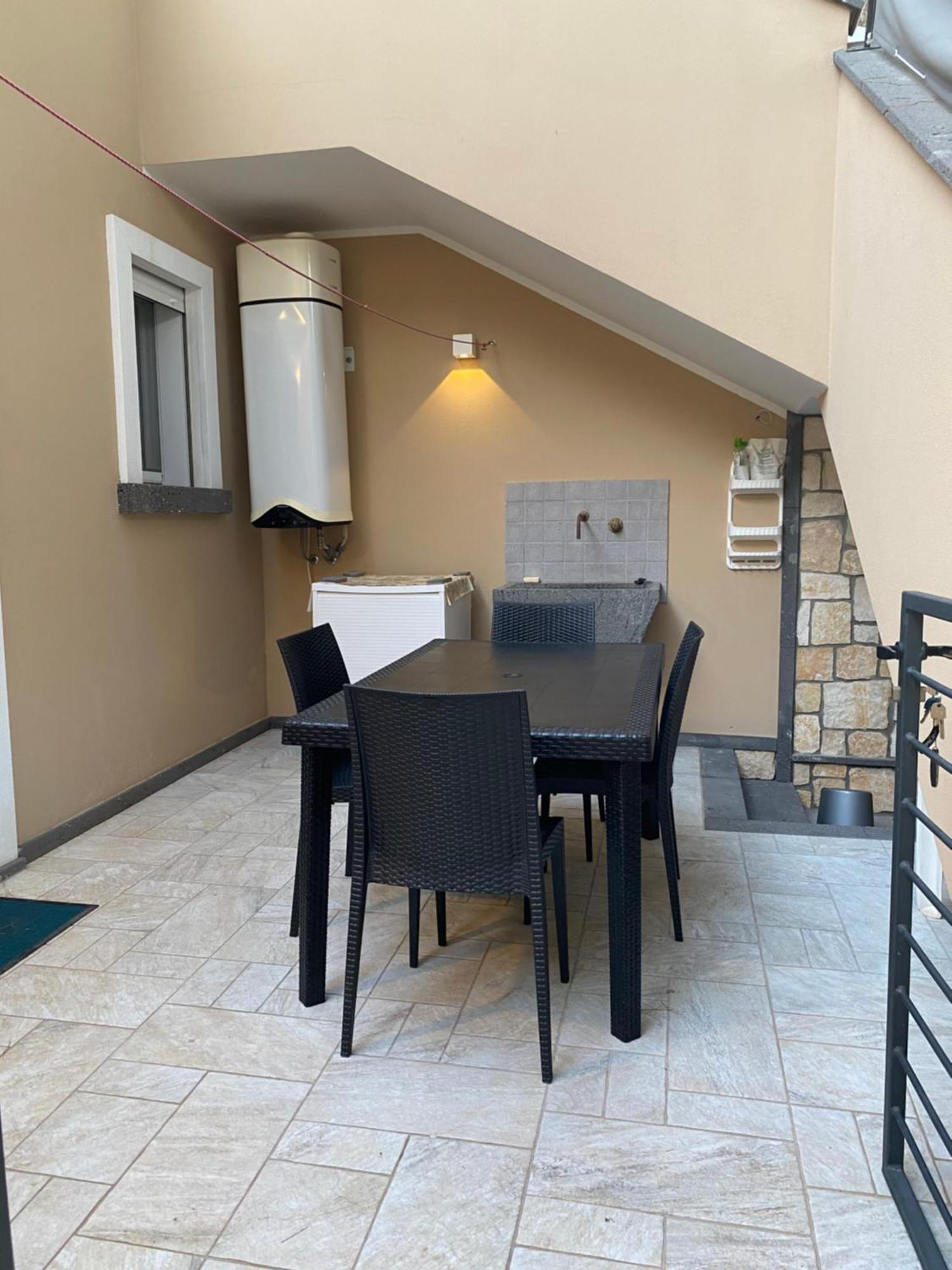 Apartmán Nuova Residenza Dei 7 Pini A Pochi Passi Dal Mare Porto Pino Exteriér fotografie