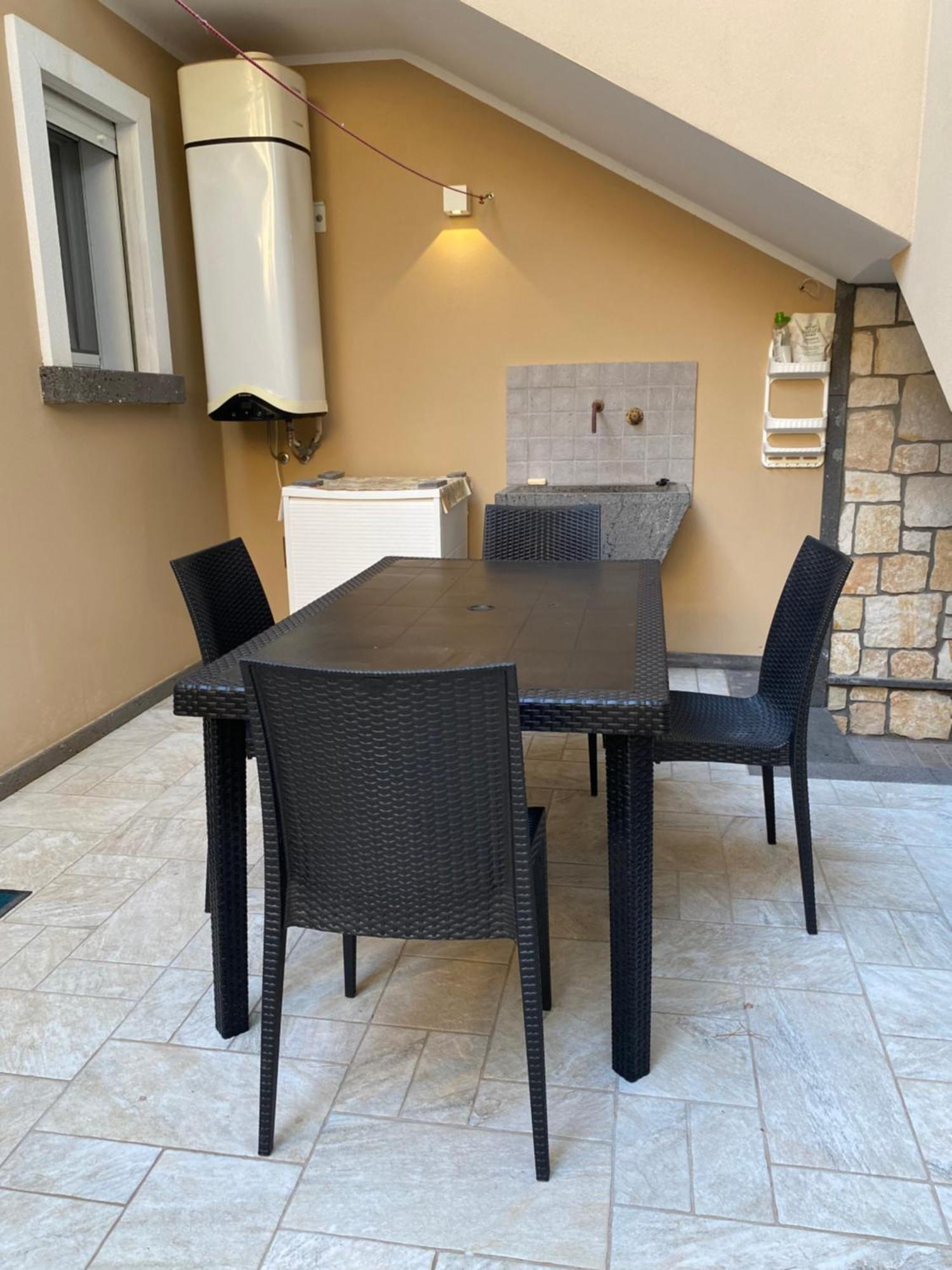 Apartmán Nuova Residenza Dei 7 Pini A Pochi Passi Dal Mare Porto Pino Exteriér fotografie
